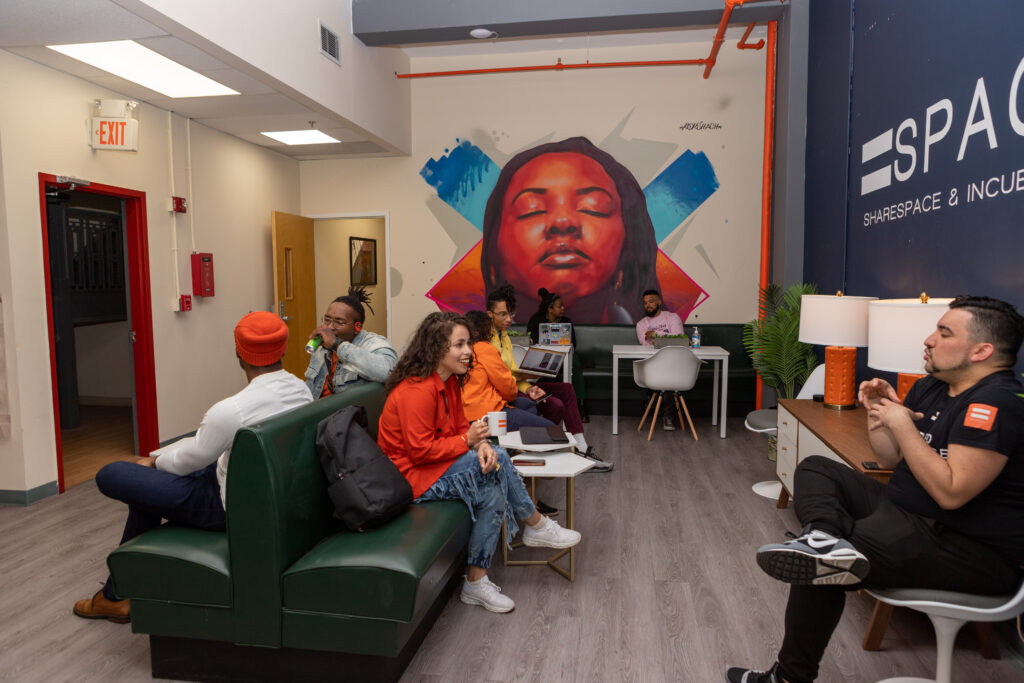 Equal Space Campus 89 Equal Space